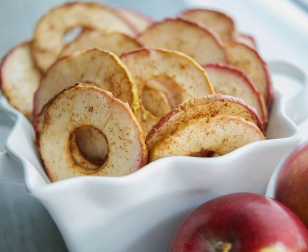 cinnamon vegan apple crisps